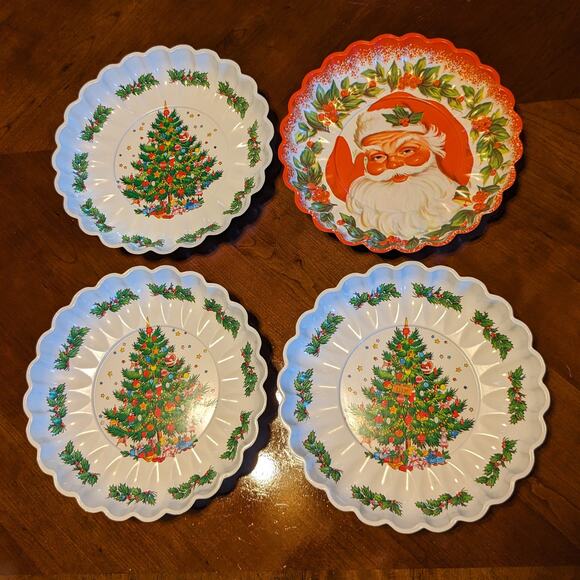 Vintage Christmas Santa Tray 9.5" Cookie Candy Serving Scallop Holiday MCM Decor - Picture 1 of 16